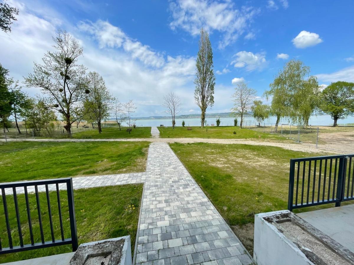 Gyoengybagoly Apartman Balatonbereny Ngoại thất bức ảnh